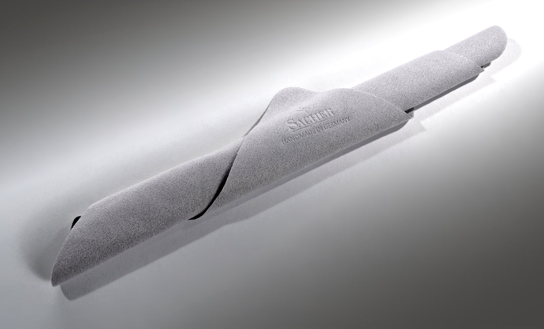 Care and cleaning cloth accessories / gray